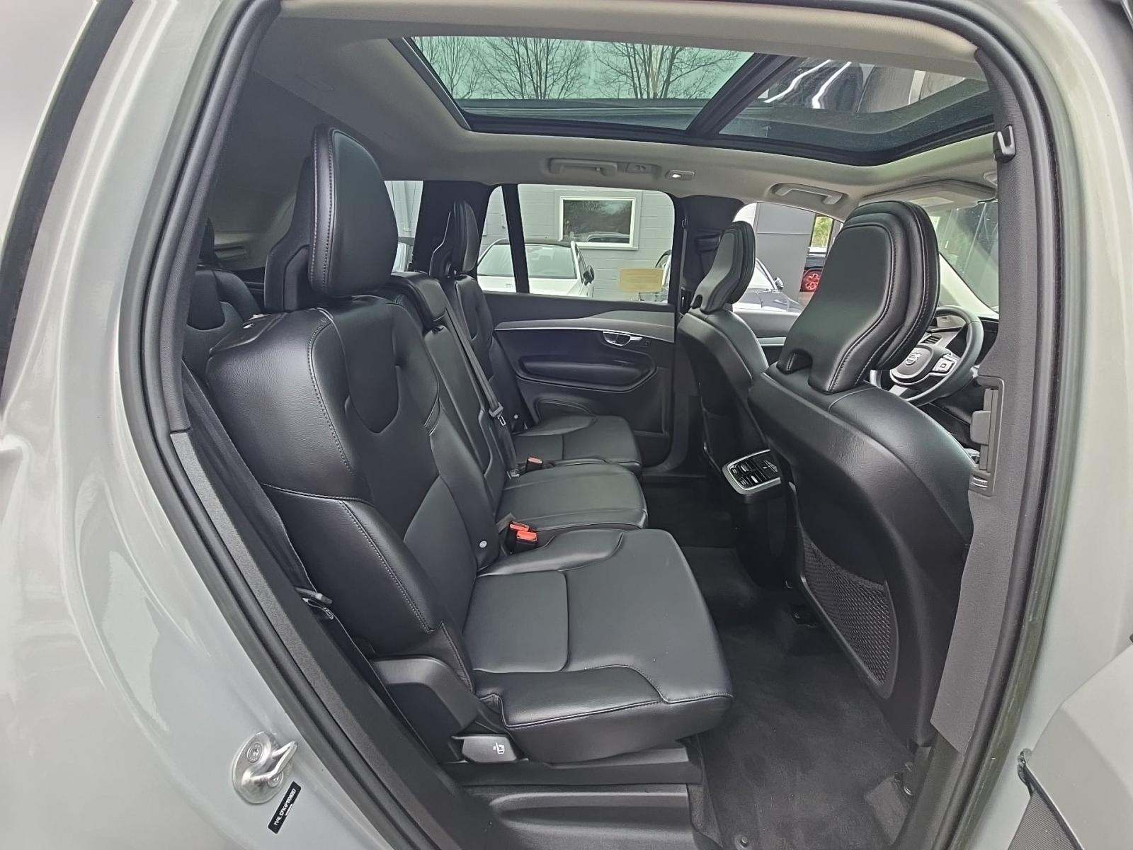 2023 Volvo XC90 B5 Core AWD