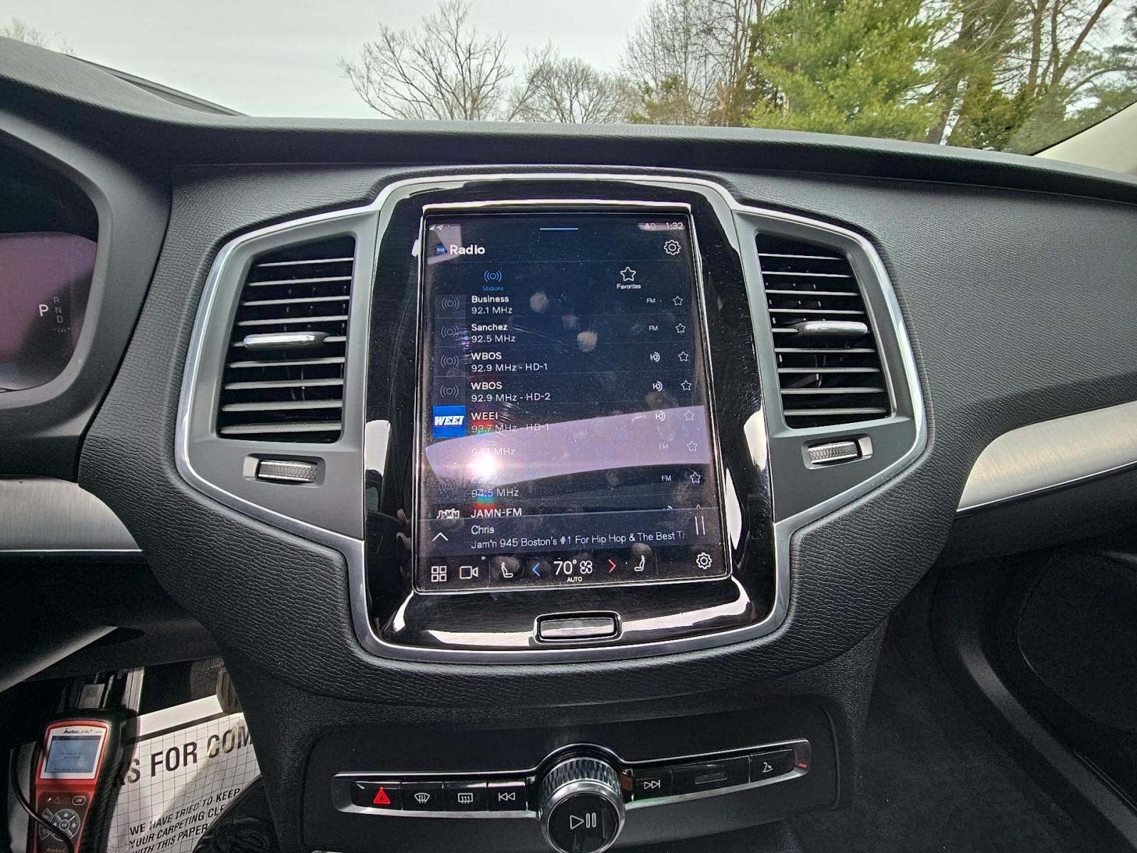 2023 Volvo XC90 B5 Core AWD