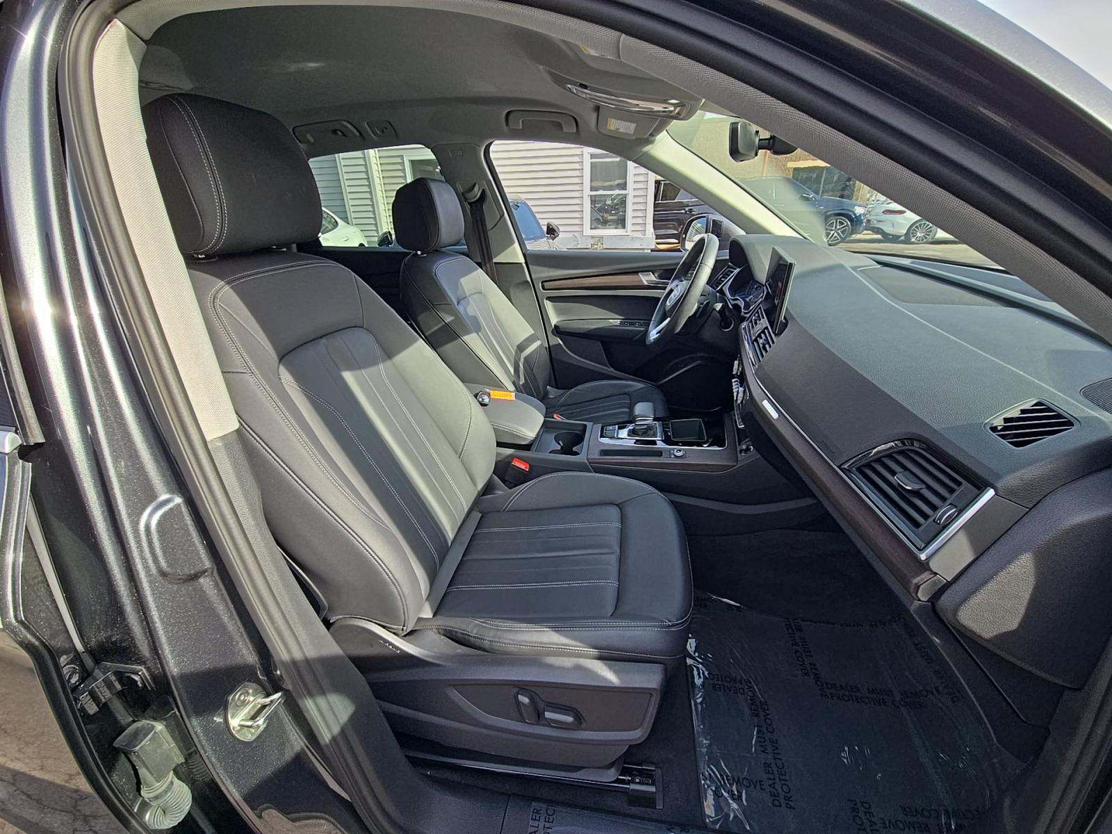 2023 Audi Q5 S line Premium AWD