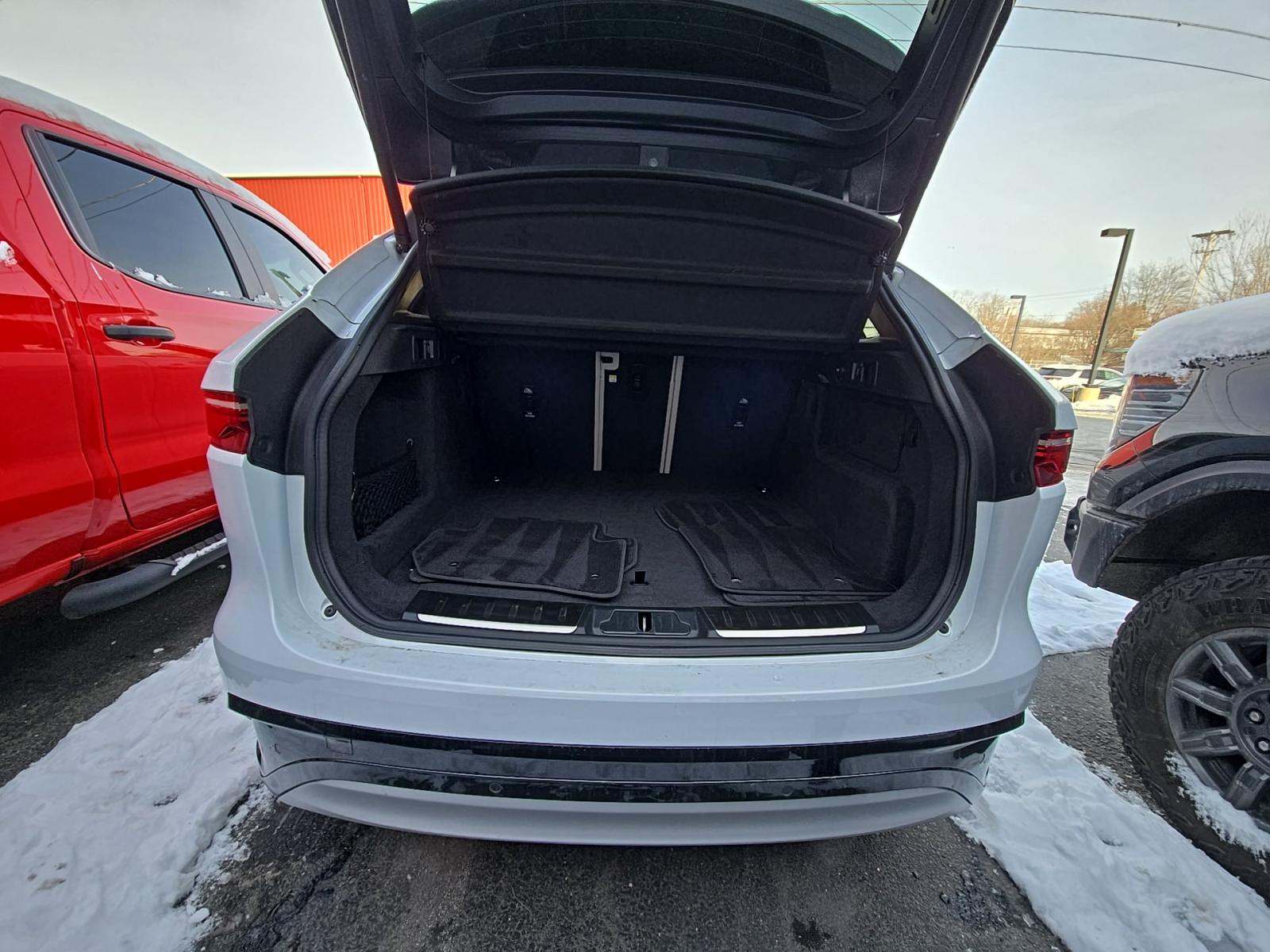 2021 Jaguar F-PACE P250 S AWD
