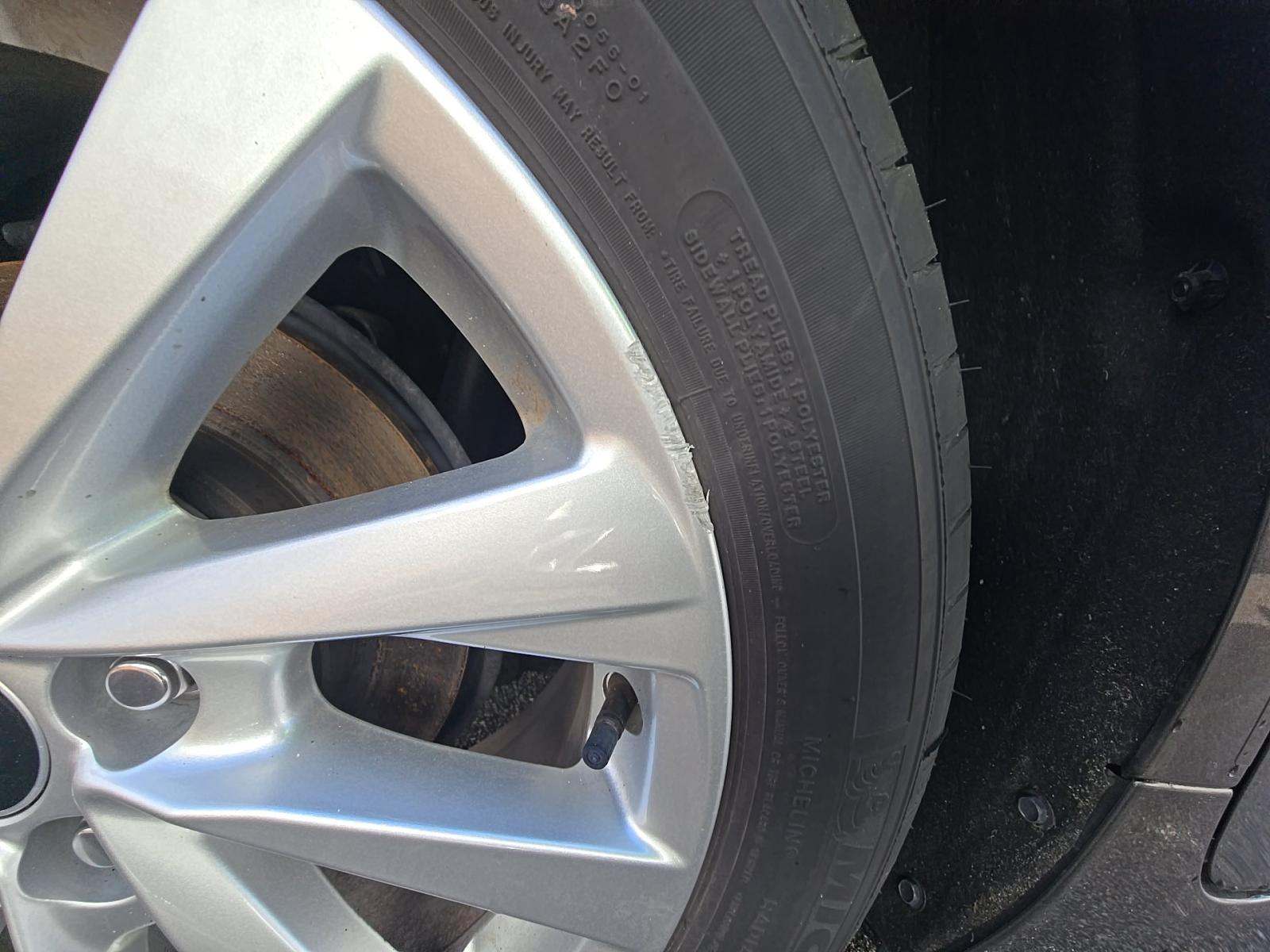 2023 Toyota Camry LE AWD