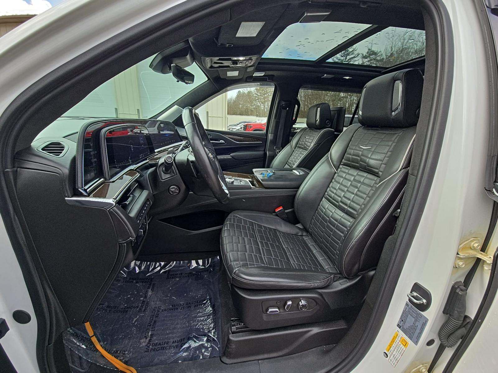 2023 Cadillac Escalade ESV Sport Platinum AWD