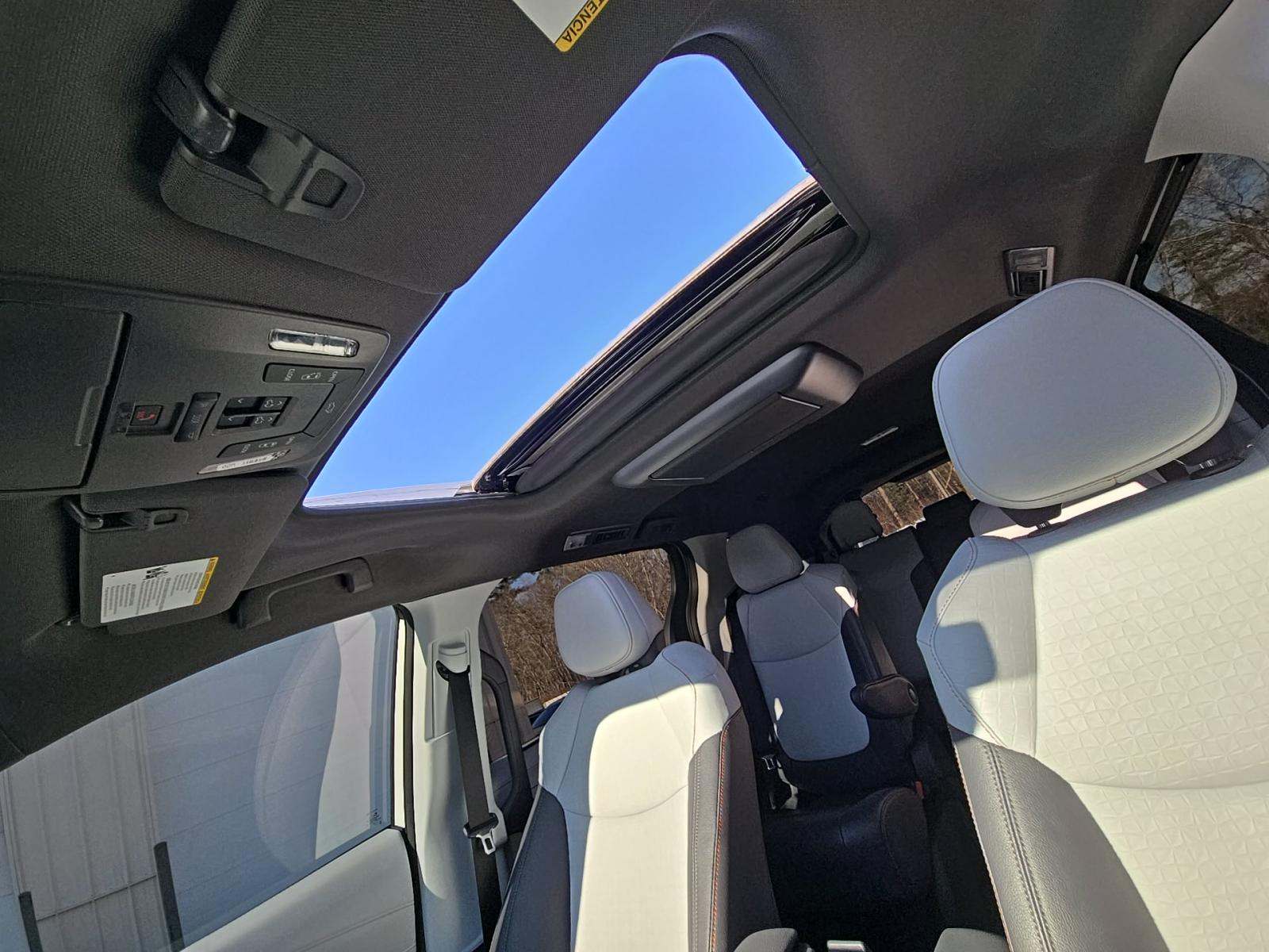 2024 Toyota Sienna XSE AWD