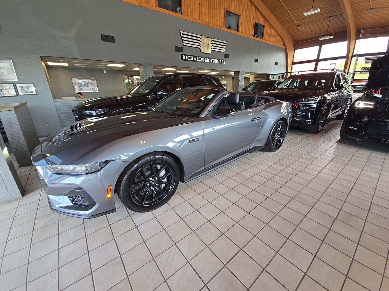 2025 Ford Mustang GT Premium RWD