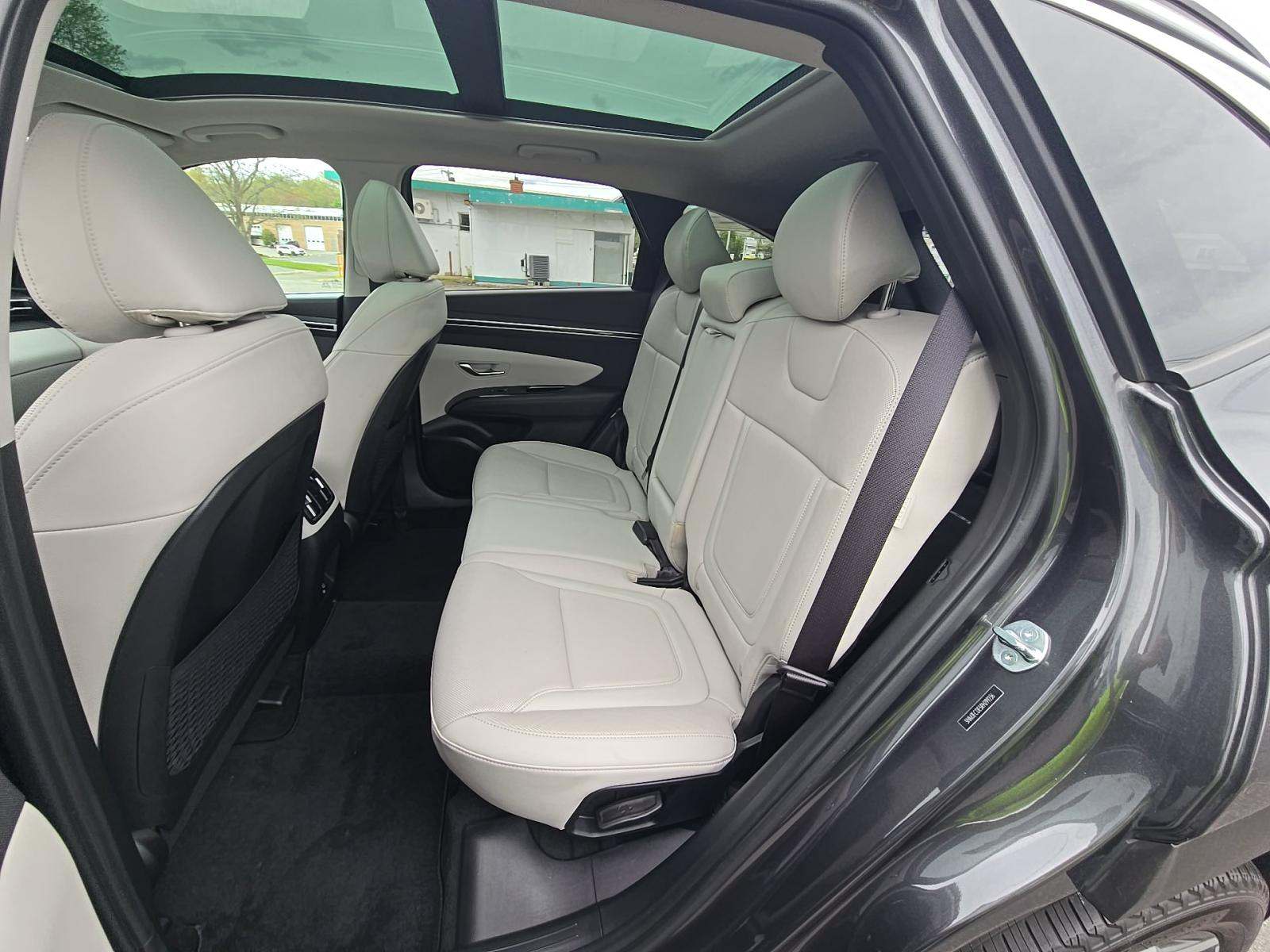 HYUNDAI TUCSON - 9