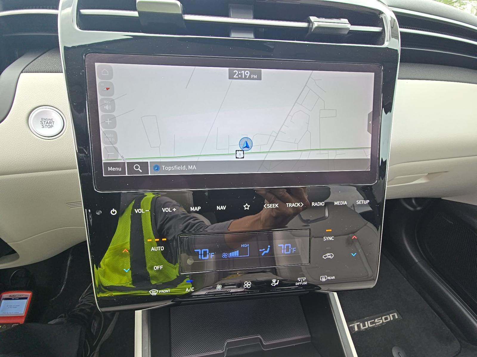 HYUNDAI TUCSON - 6