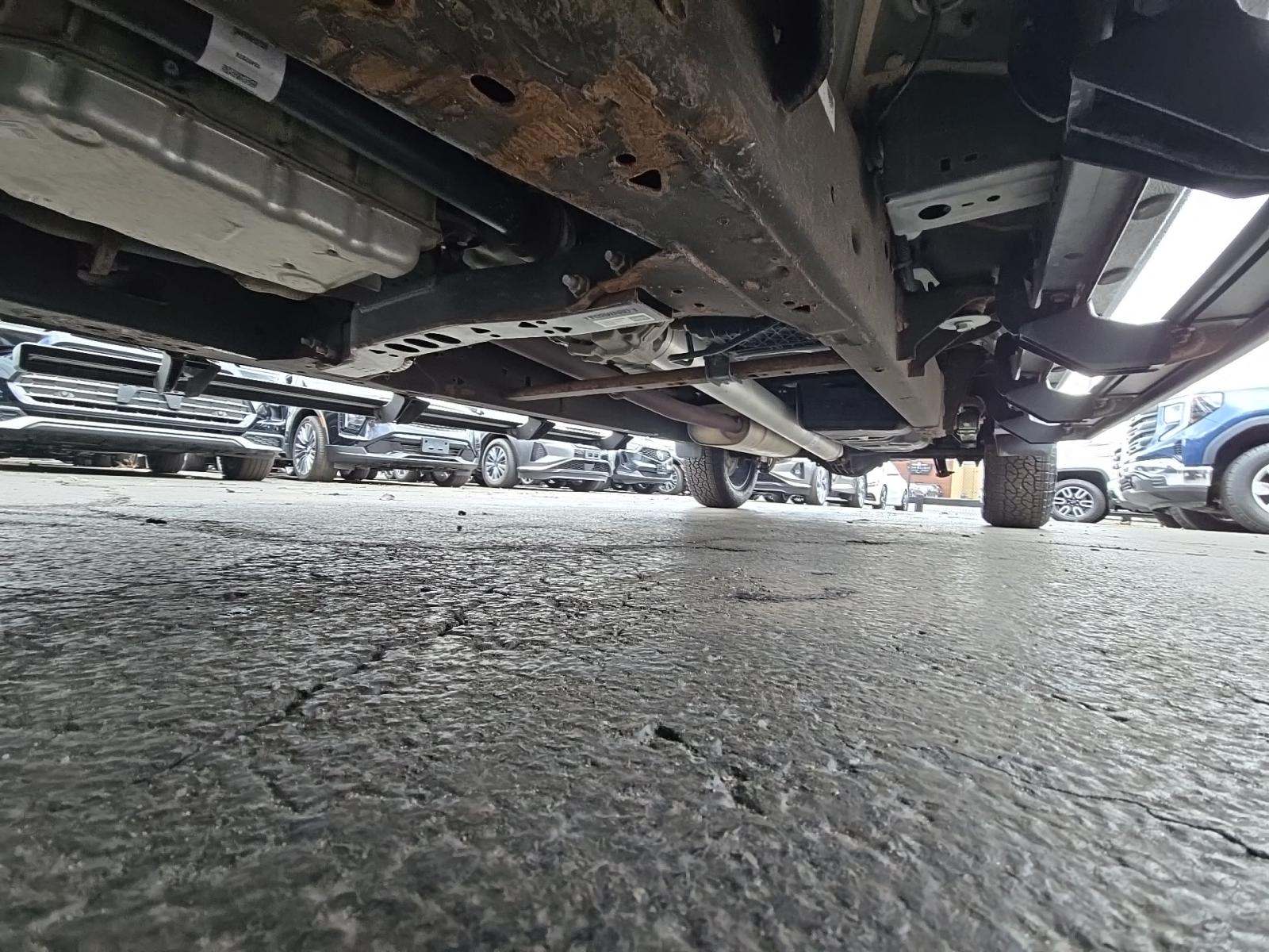 2023 Chevrolet Silverado 1500 Custom AWD