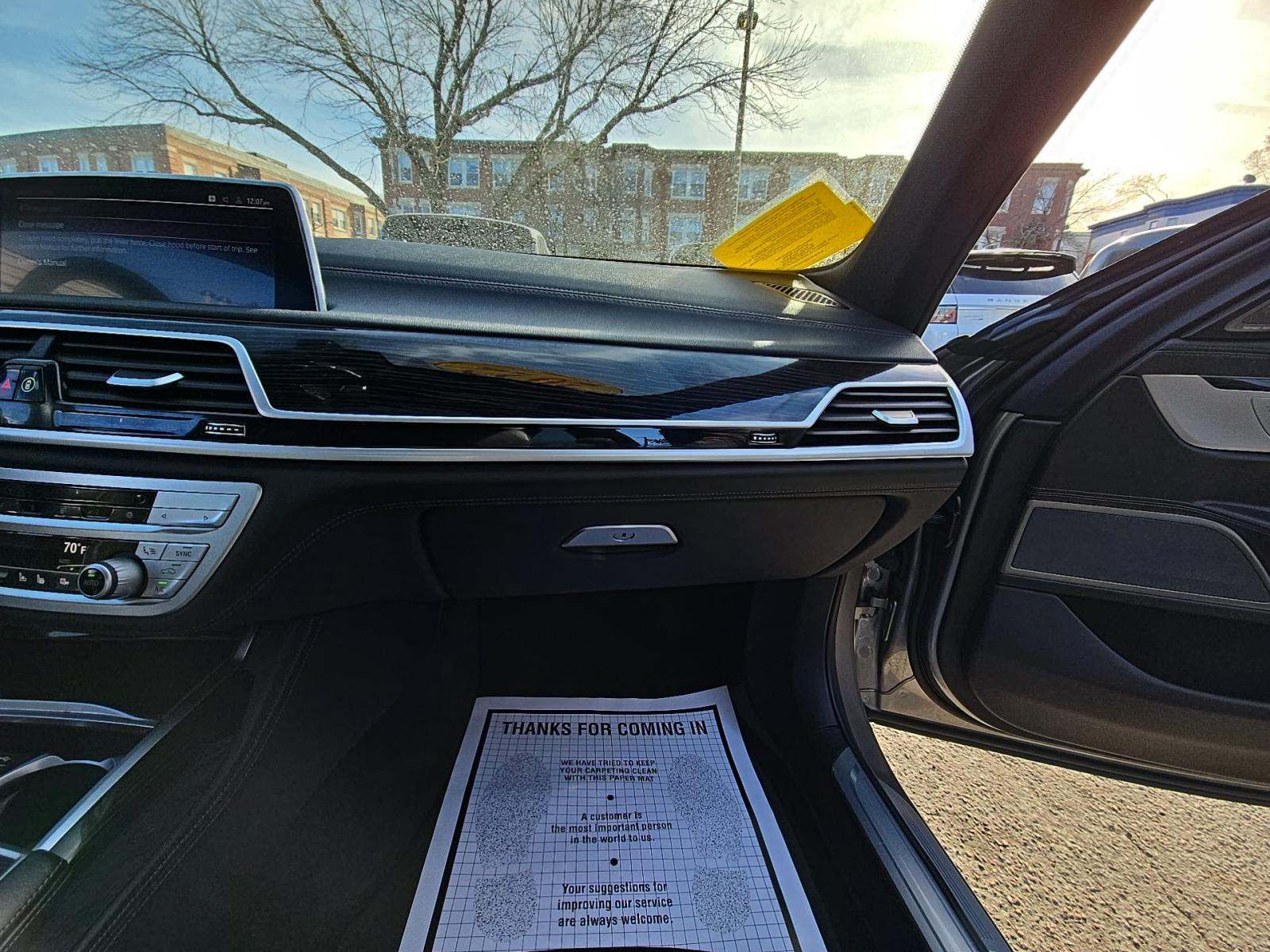 2022 BMW 7 Series 750i xDrive AWD