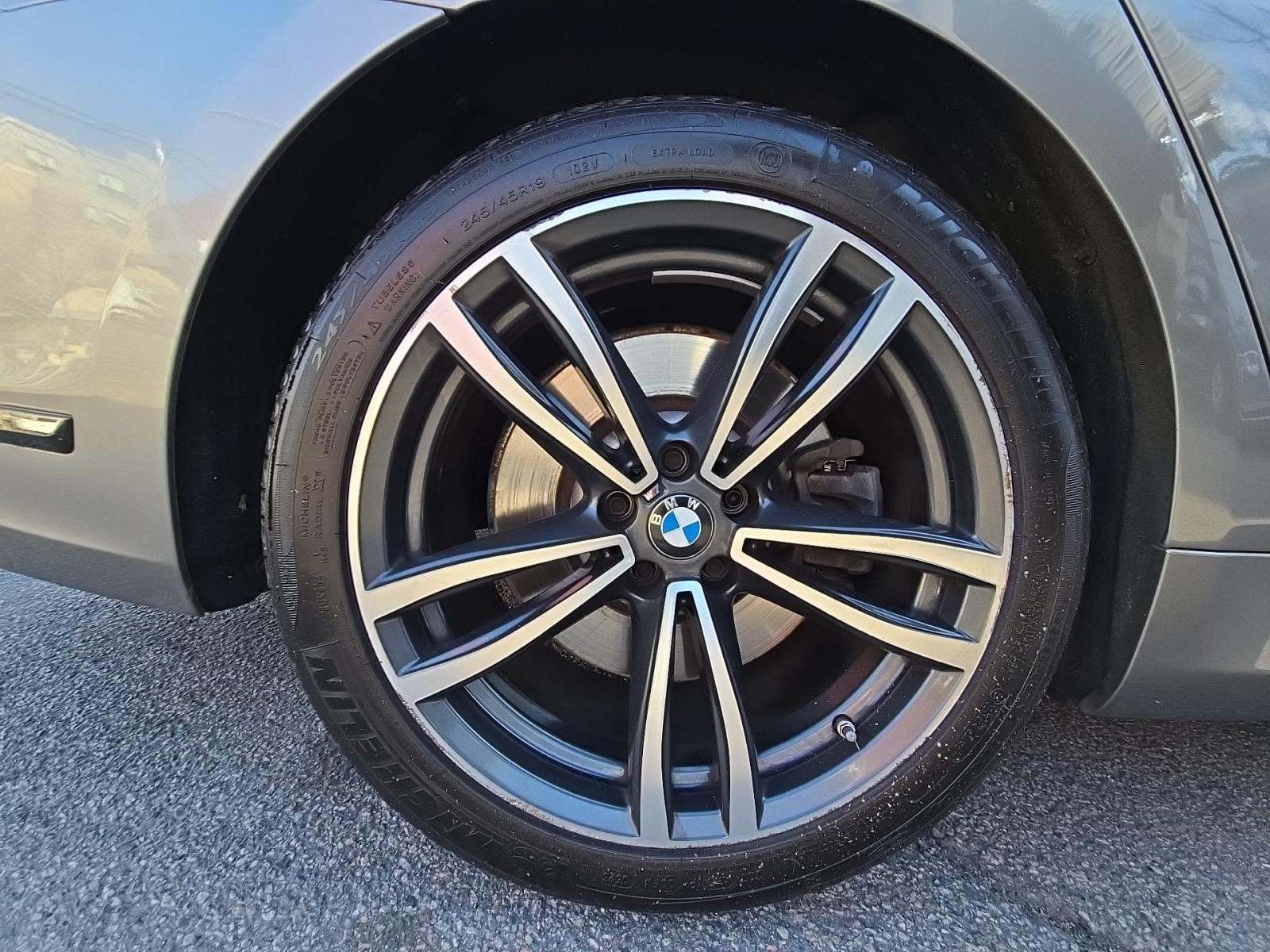 2022 BMW 7 Series 750i xDrive AWD