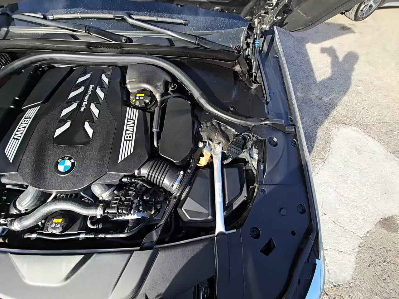 2022 BMW 7 Series 750i xDrive AWD