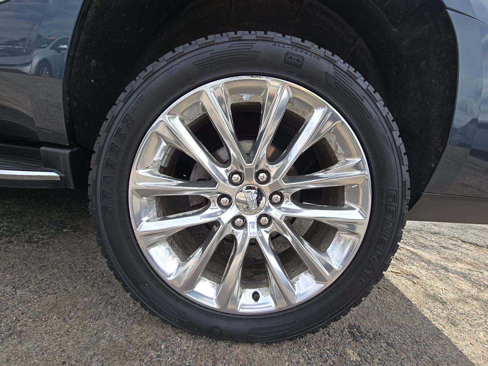2019 Cadillac Escalade Luxury AWD