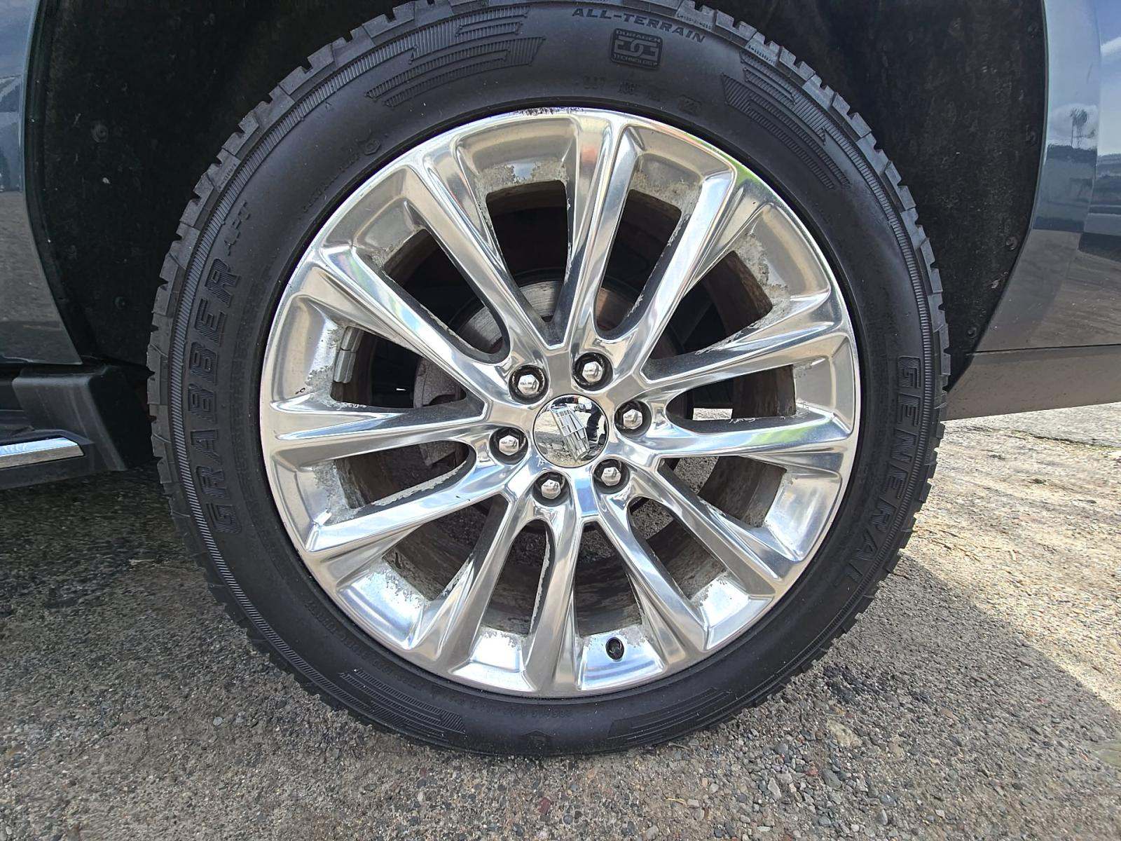 2019 Cadillac Escalade Luxury AWD