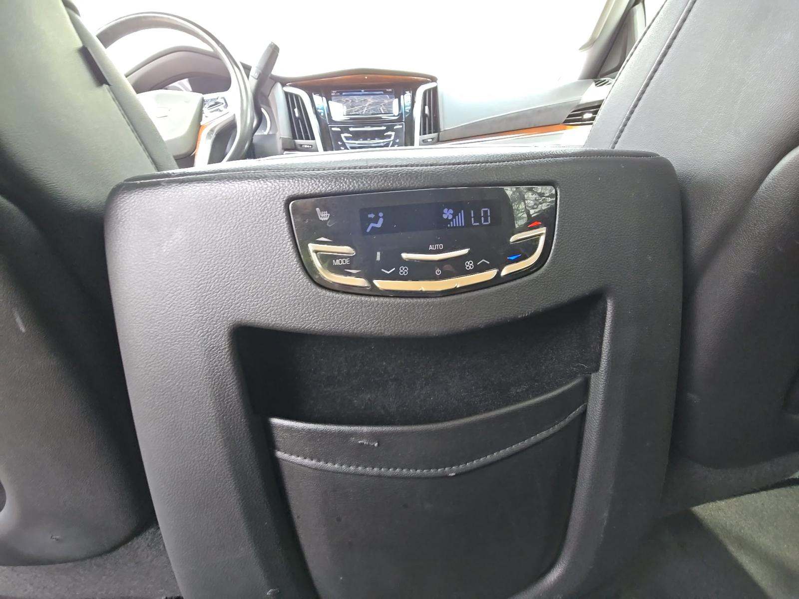 2019 Cadillac Escalade Luxury AWD