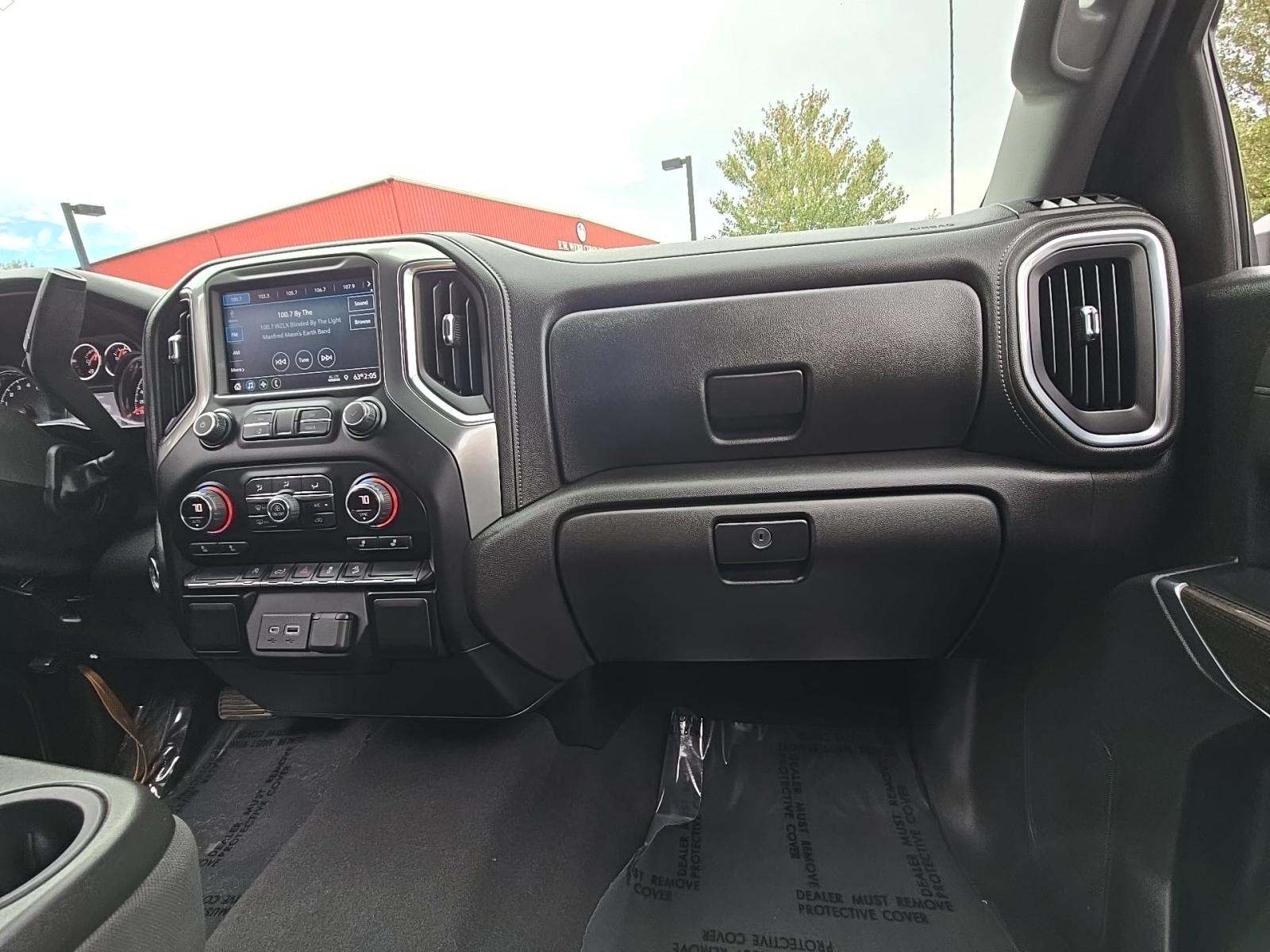 2022 Chevrolet Silverado 1500 LT AWD
