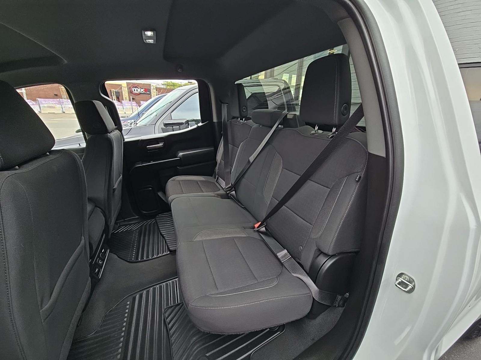 2022 Chevrolet Silverado 1500 LT AWD