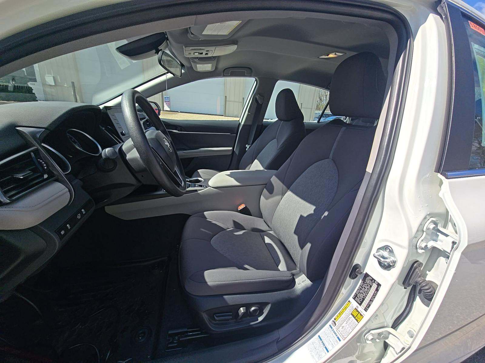 2023 Toyota Camry LE AWD