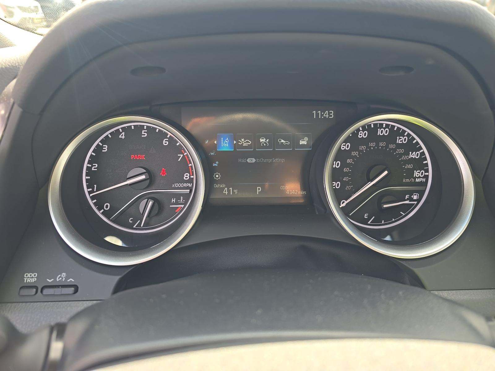 2023 Toyota Camry LE AWD