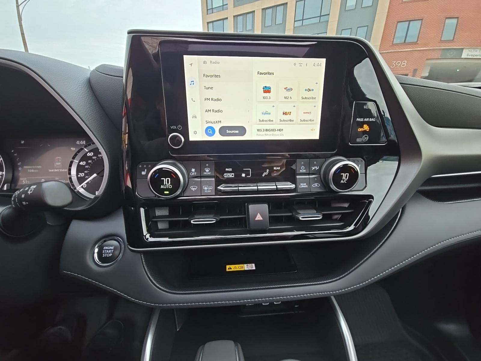 2023 Toyota Highlander XLE AWD