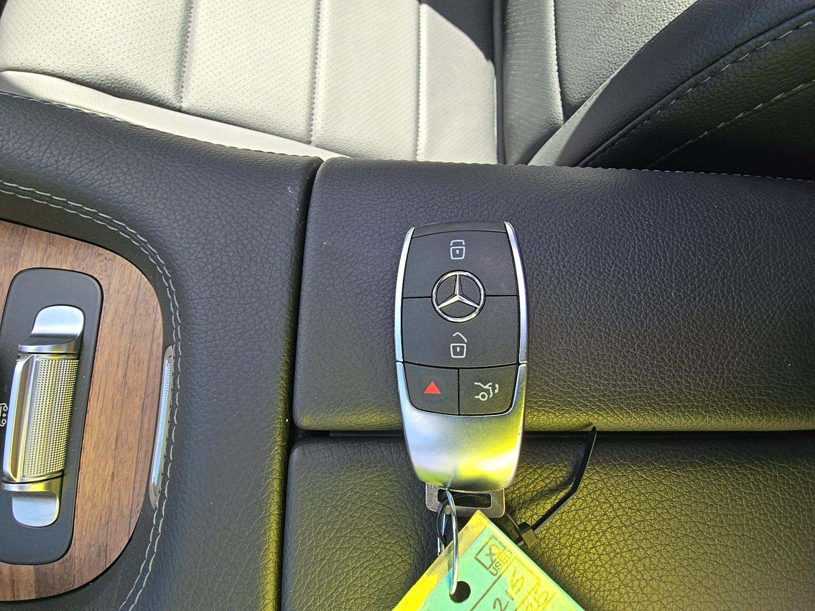 MERCEDES-BENZ GLS - 4