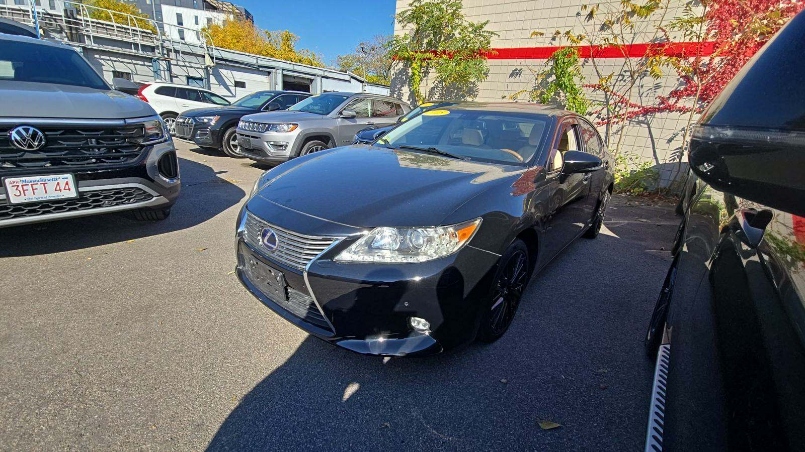 2015 Lexus ES 300h
