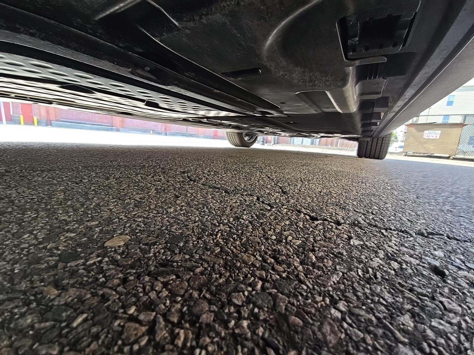 MERCEDES-BENZ E-CLASS - 3