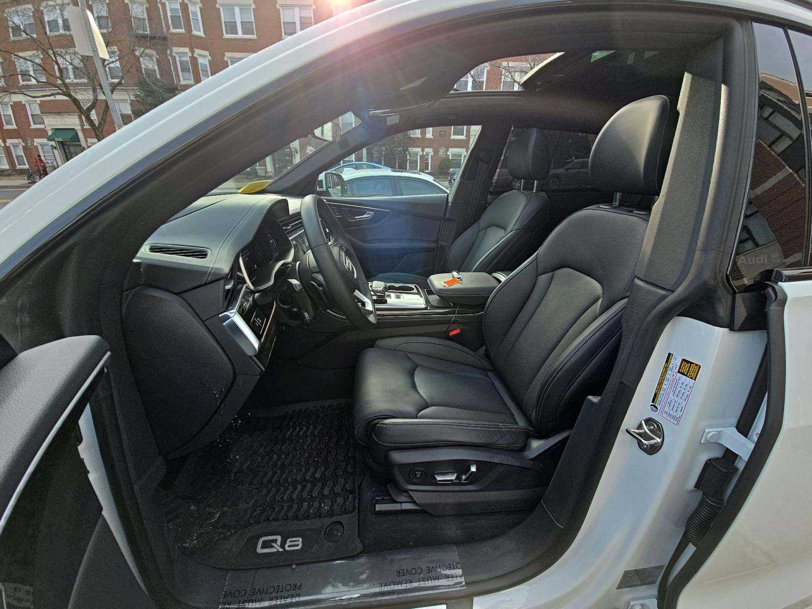 2025 Audi Q8 Prestige AWD