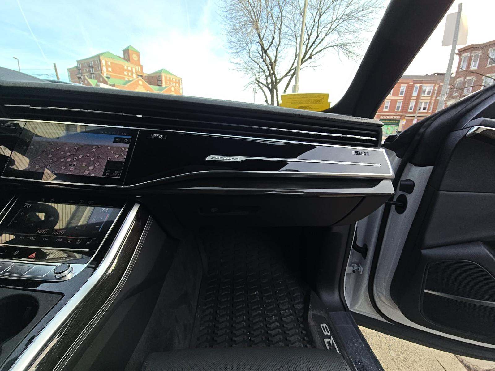 2025 Audi Q8 Prestige AWD