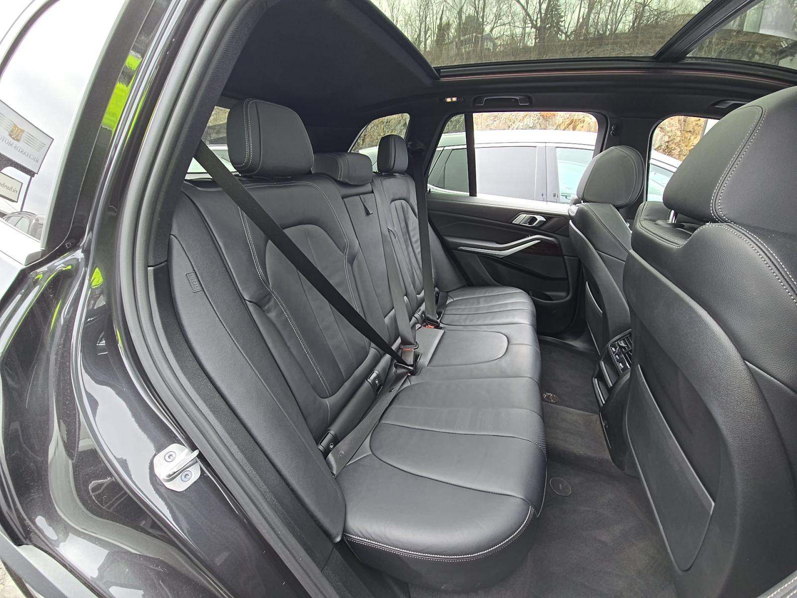 2021 BMW X5 xDrive40i AWD