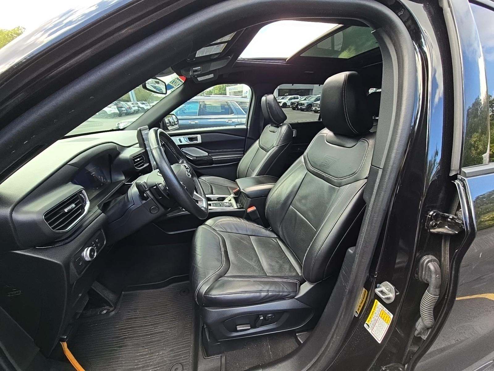 2022 Ford Explorer ST AWD