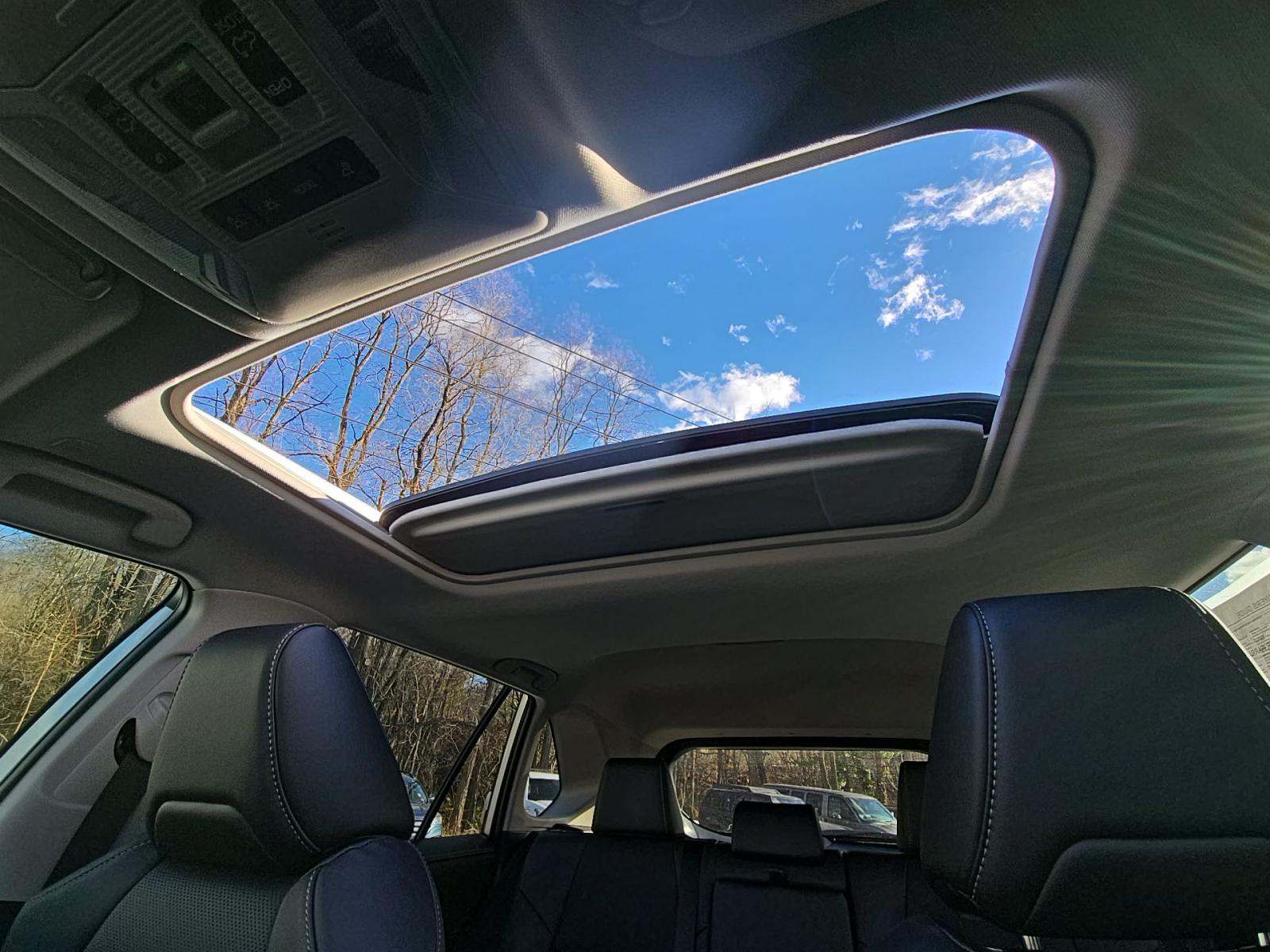 2024 Toyota RAV4 Limited FWD