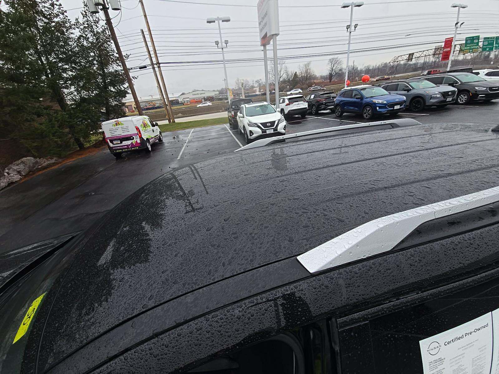 2024 Nissan Pathfinder SL AWD