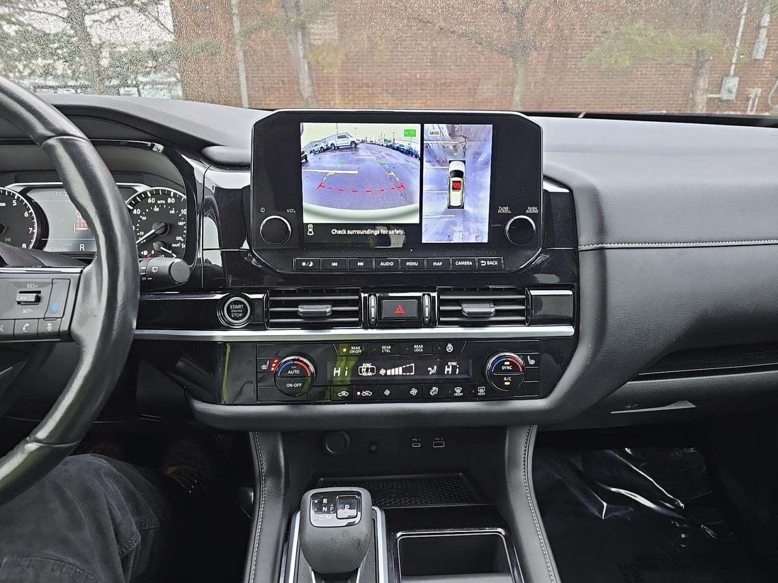 2024 Nissan Pathfinder SL AWD