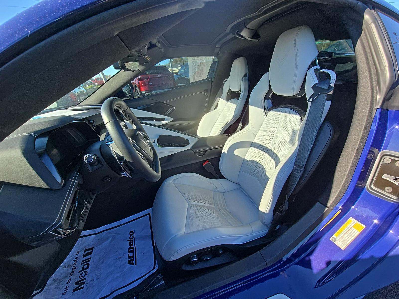 2025 Chevrolet Corvette Stingray RWD