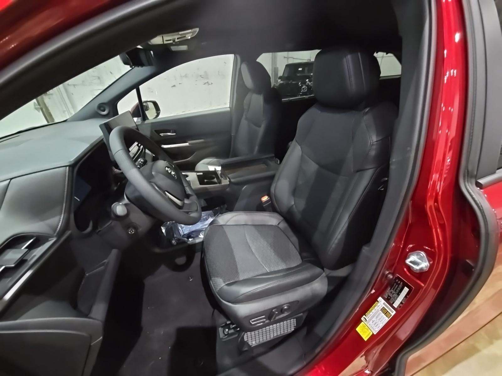 2025 Toyota Sienna Limited AWD