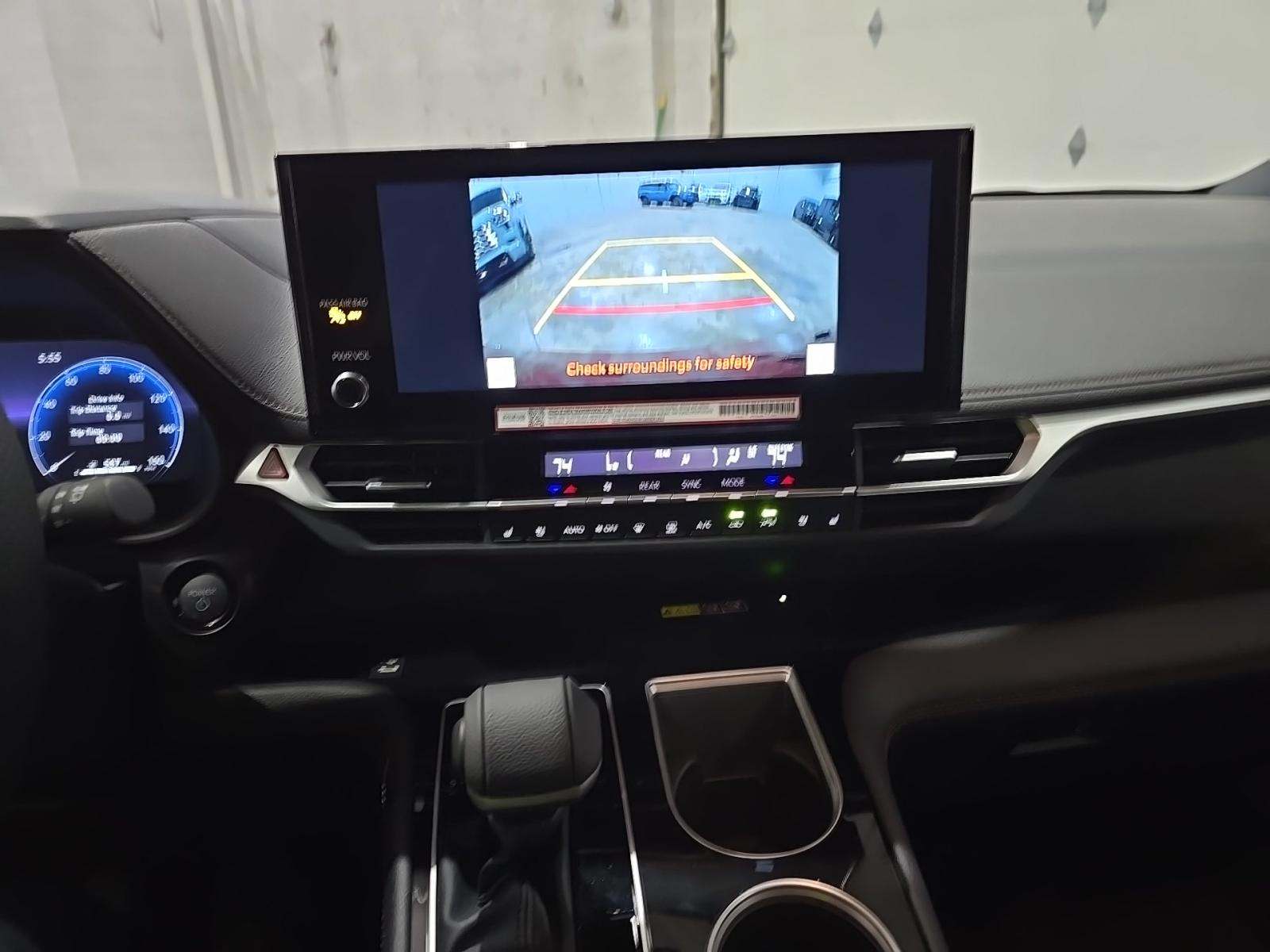 2025 Toyota Sienna Limited AWD