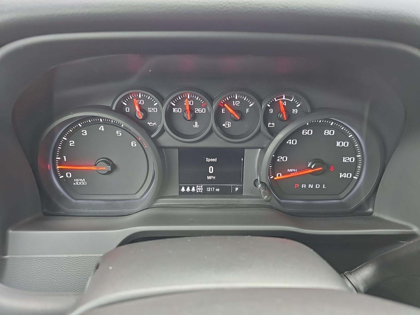 2025 Chevrolet Silverado 2500HD Custom AWD