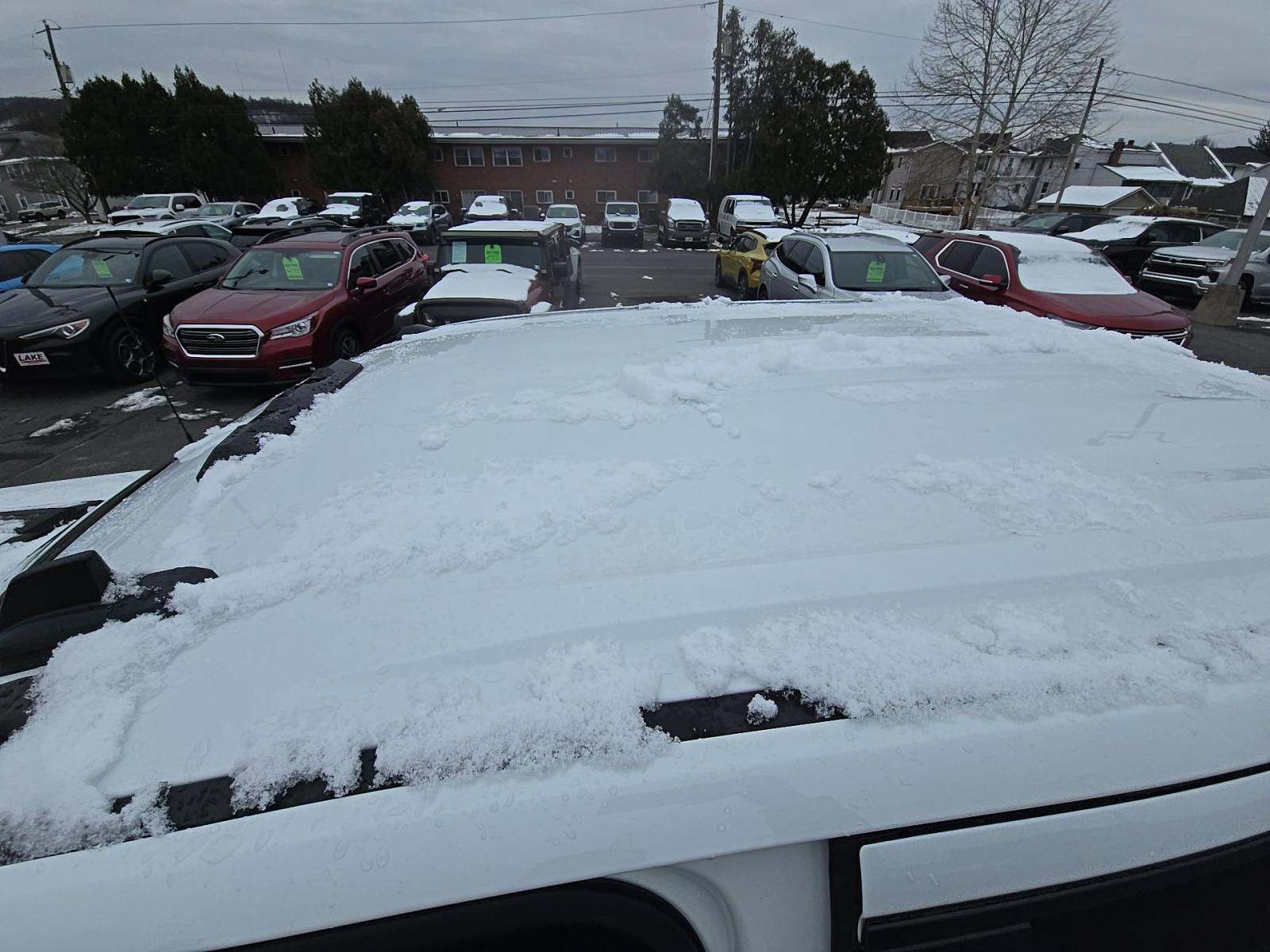 2025 Chevrolet Silverado 2500HD Custom AWD