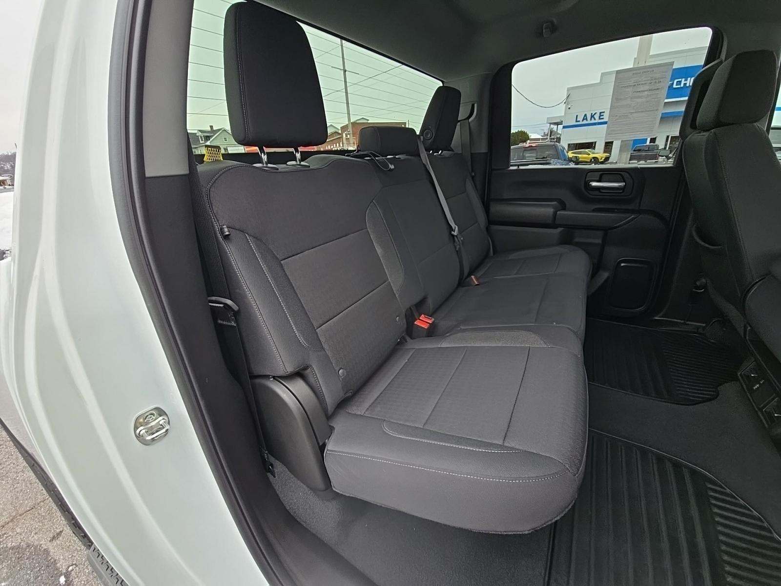 2025 Chevrolet Silverado 2500HD Custom AWD