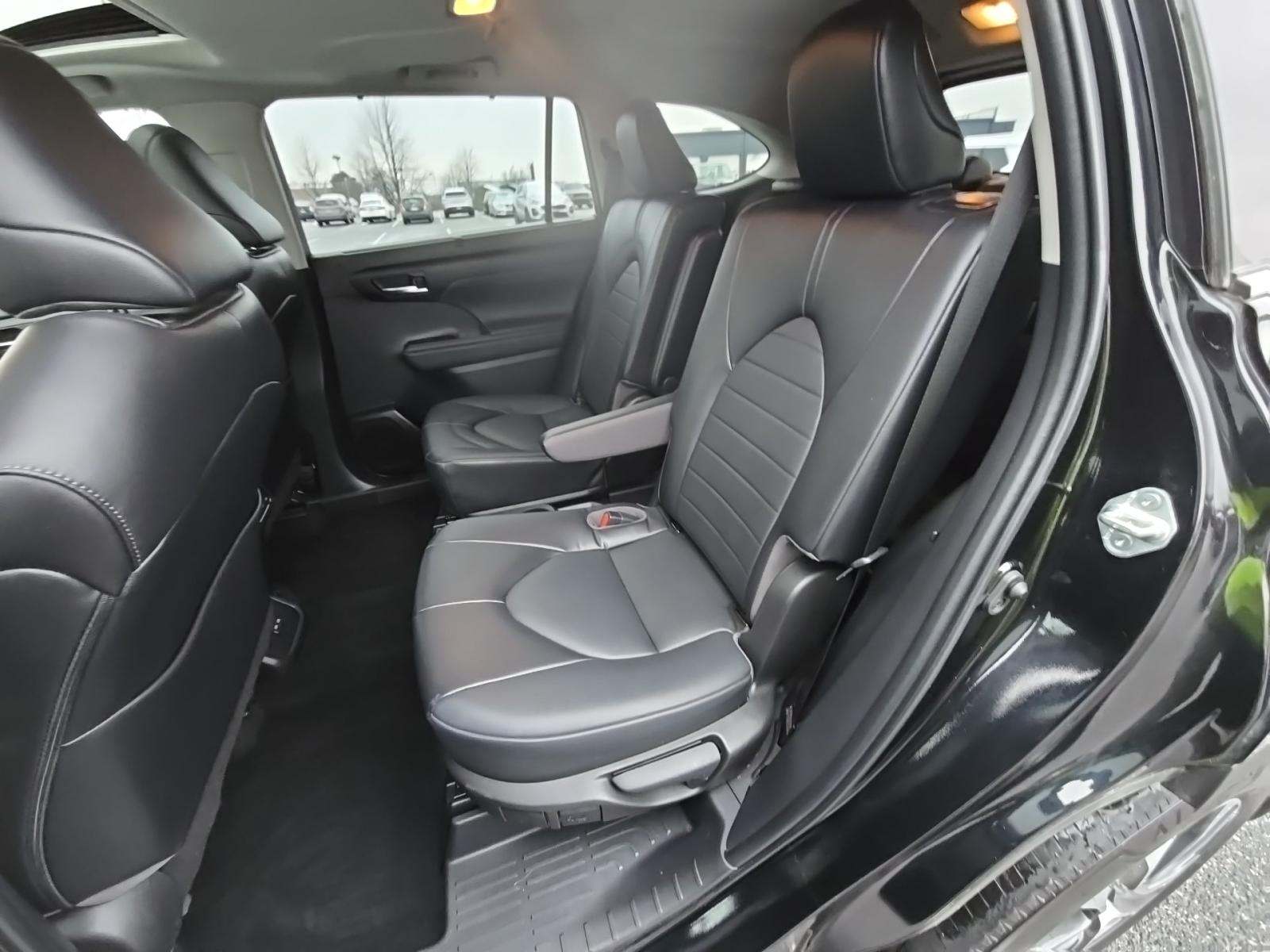 2022 Toyota Highlander XLE AWD