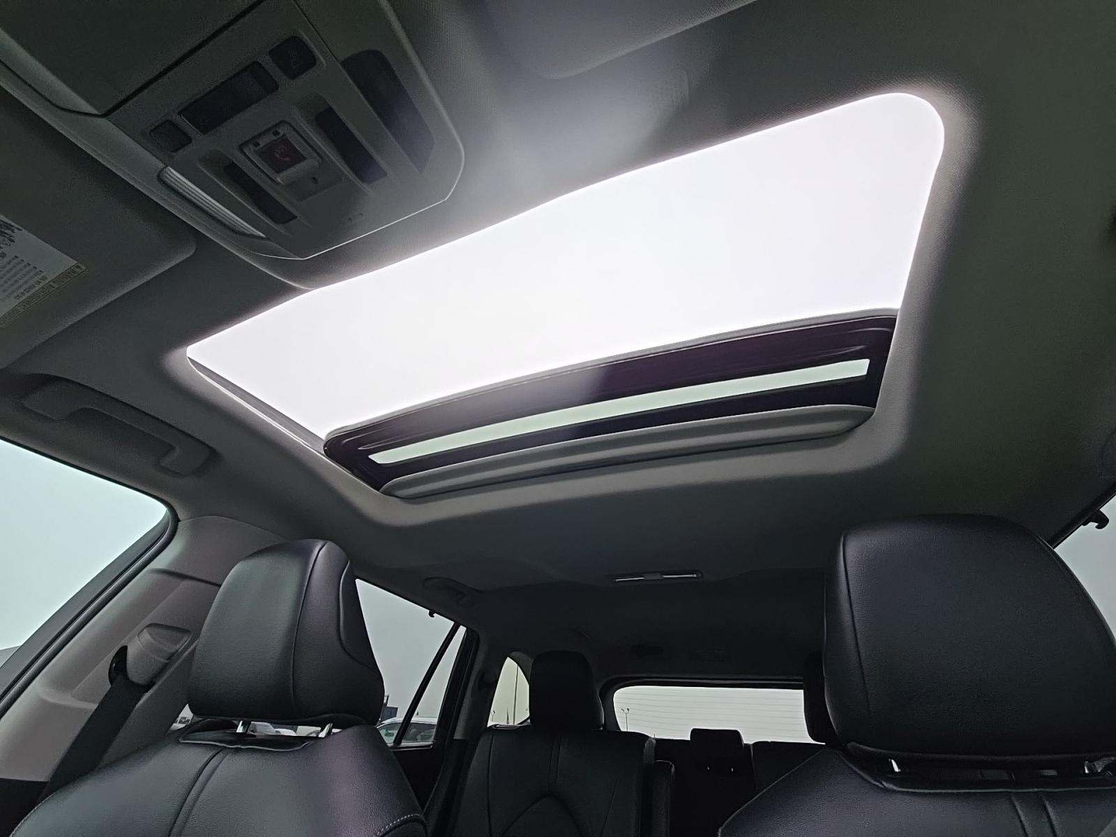 2022 Toyota Highlander XLE AWD