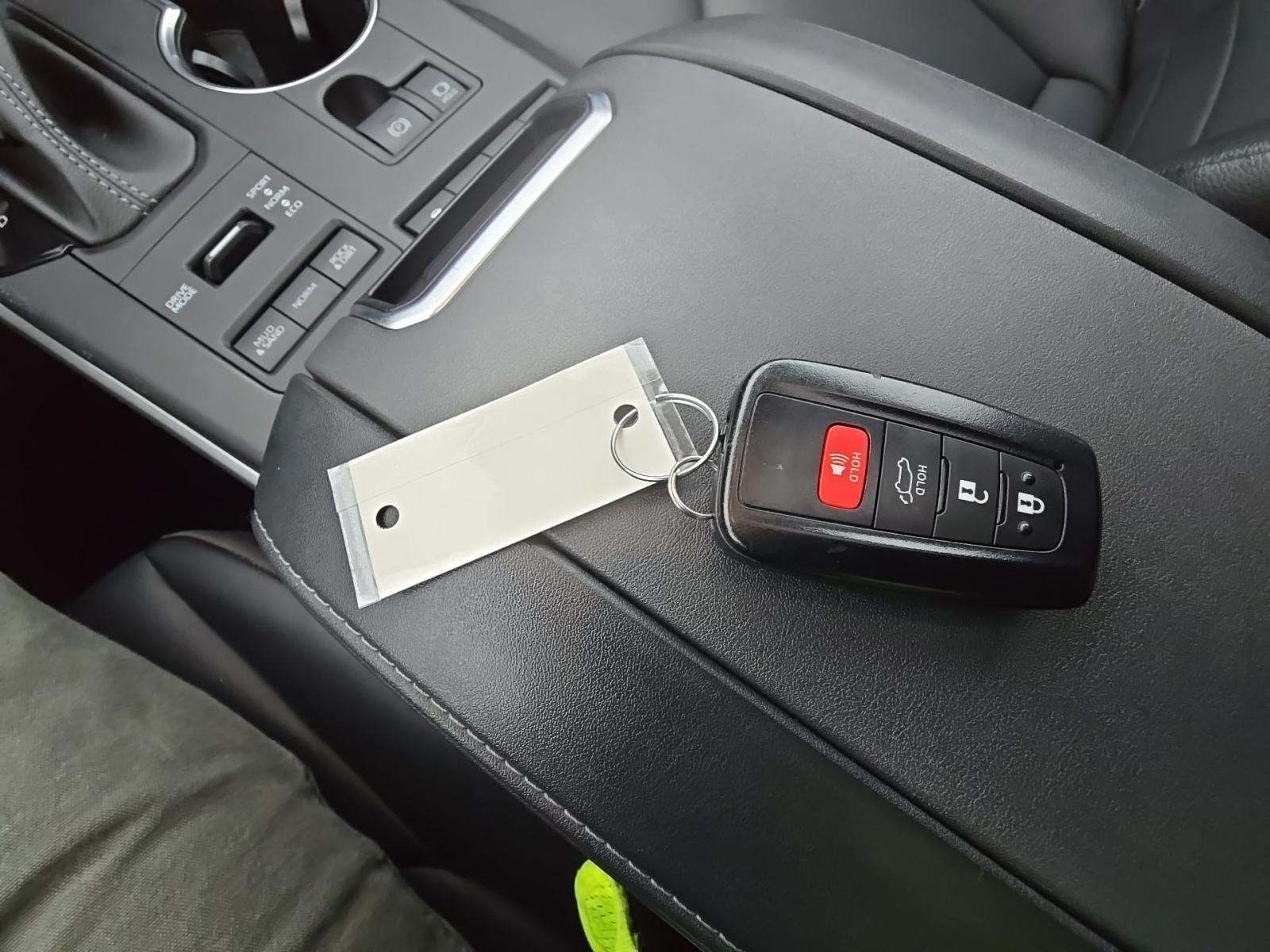 2022 Toyota Highlander XLE AWD