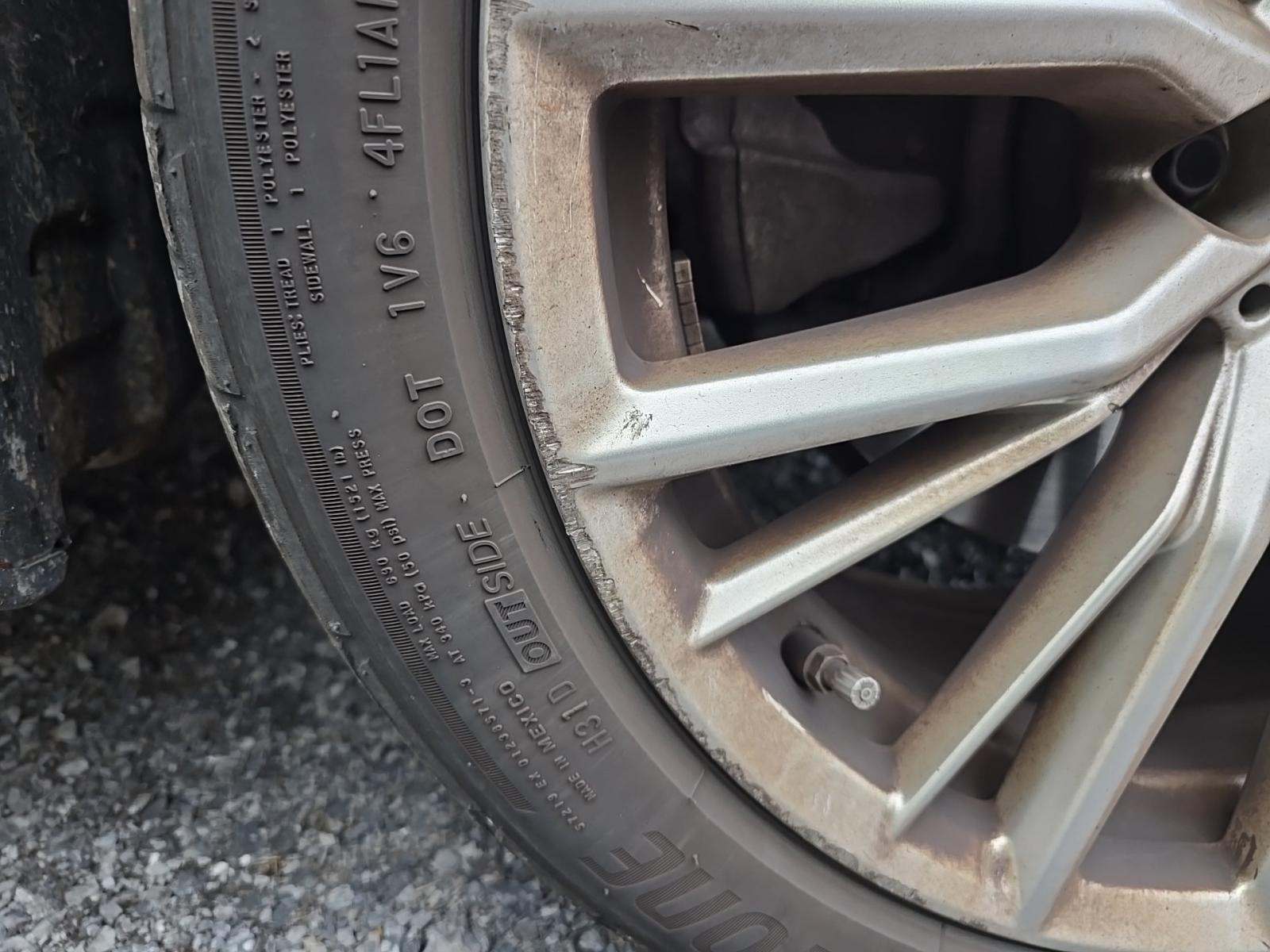 2023 BMW 3 Series 330i xDrive AWD