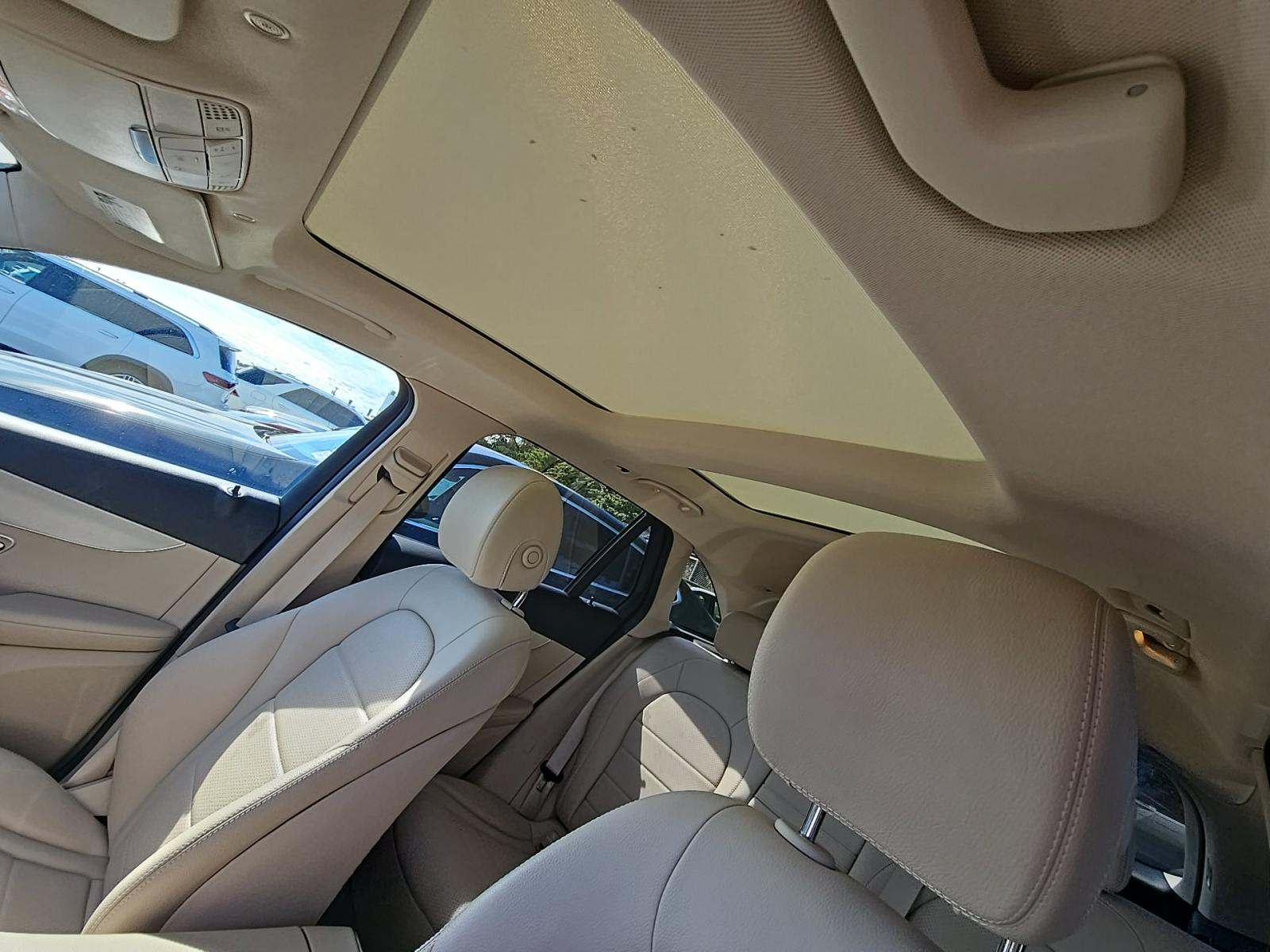 2022 Mercedes-Benz GLC GLC 300 RWD