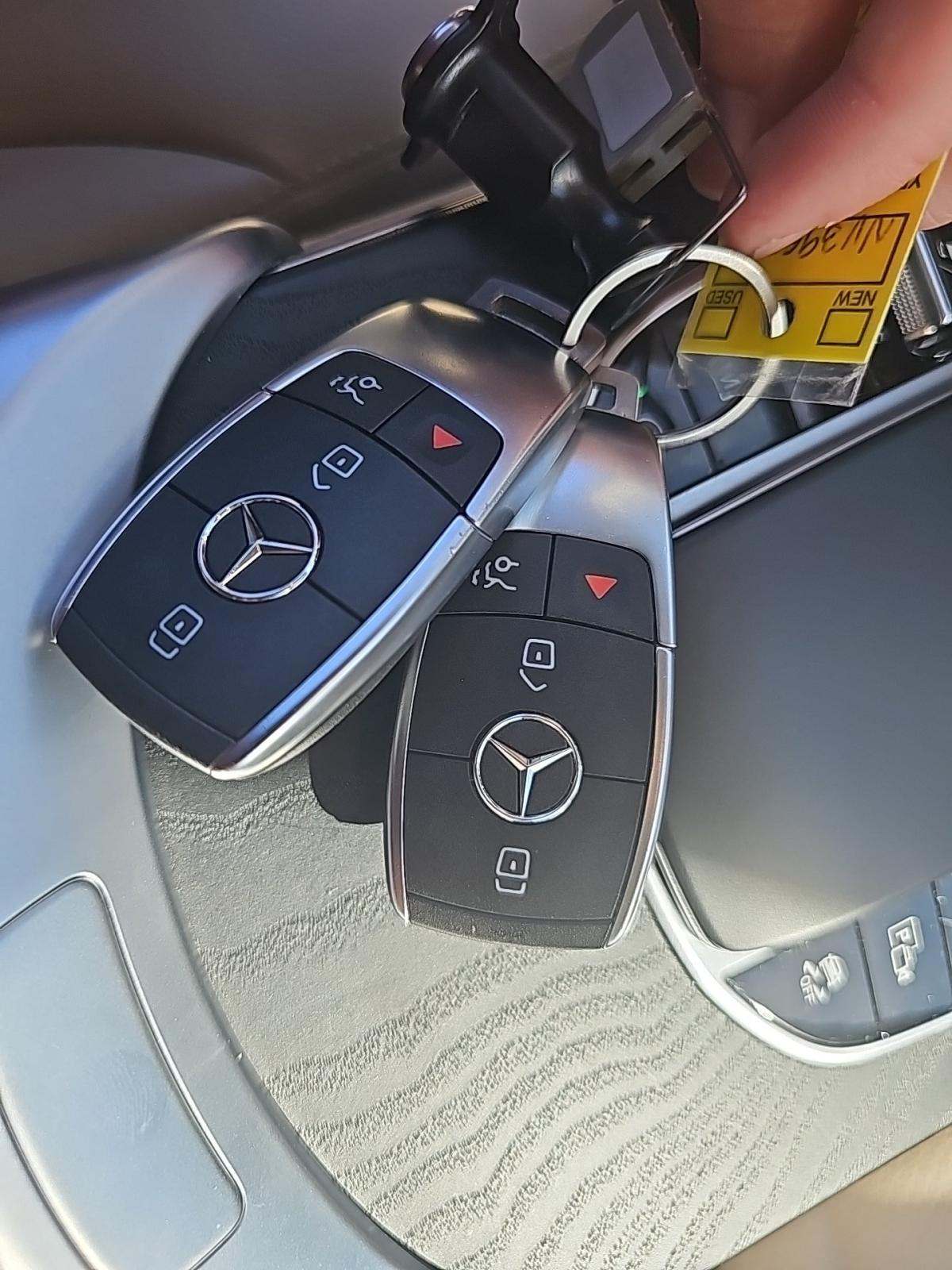 2022 Mercedes-Benz GLC GLC 300 RWD