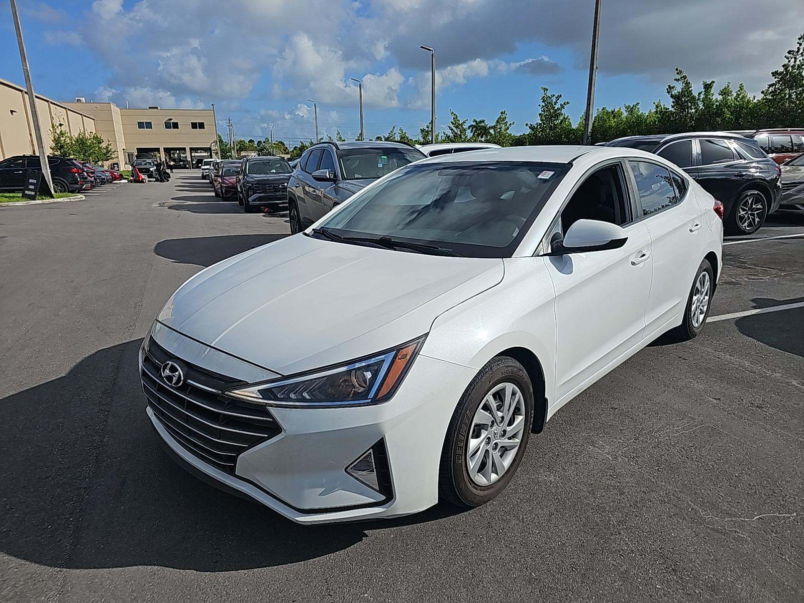 2019 Hyundai Elantra SE FWD