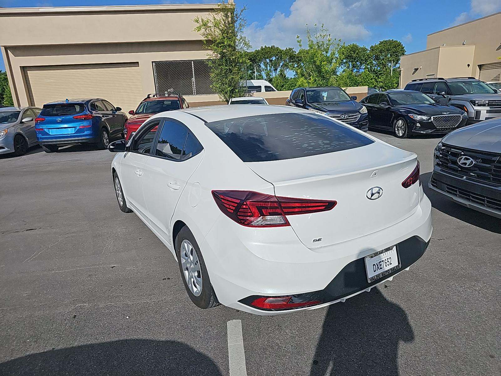 2019 Hyundai Elantra SE FWD