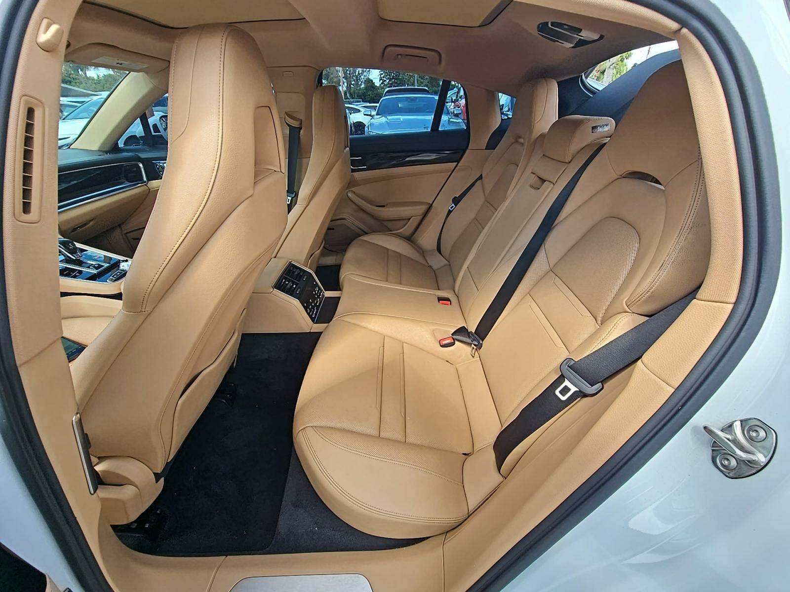 2021 Porsche Panamera Base RWD