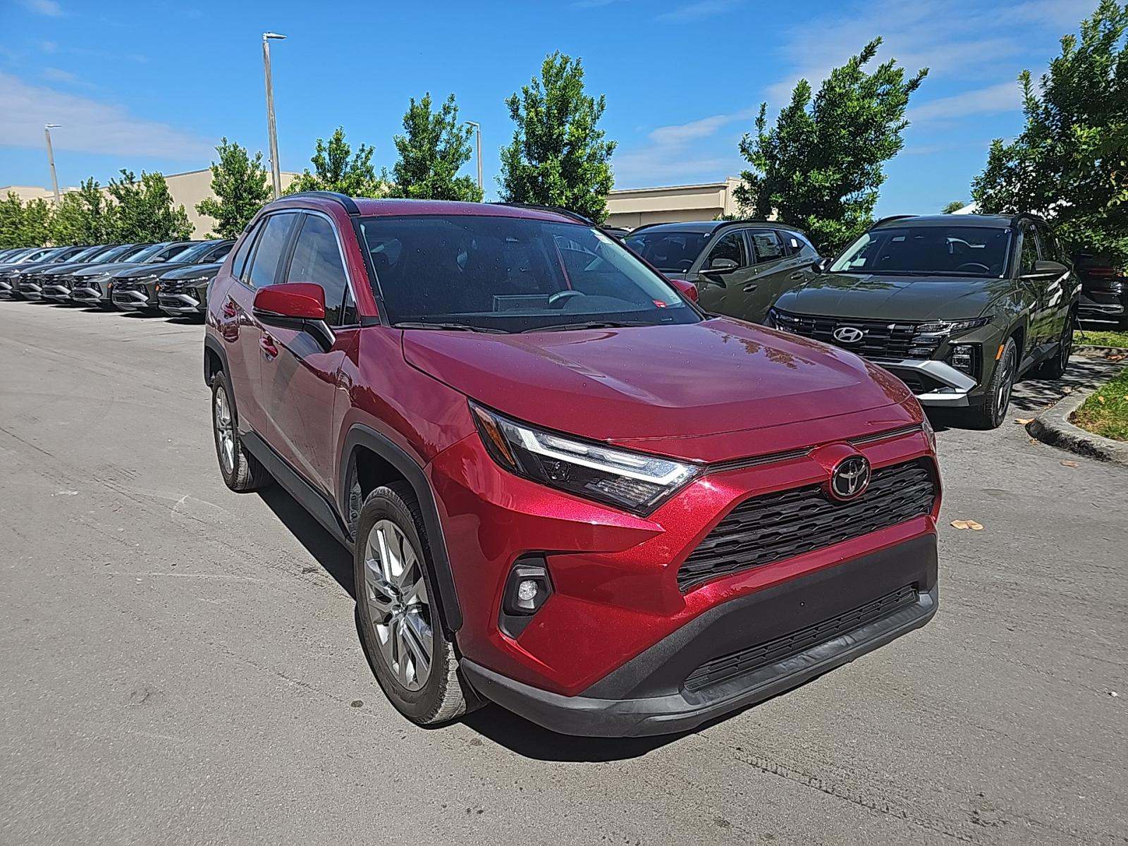 2023 Toyota RAV4 XLE Premium FWD