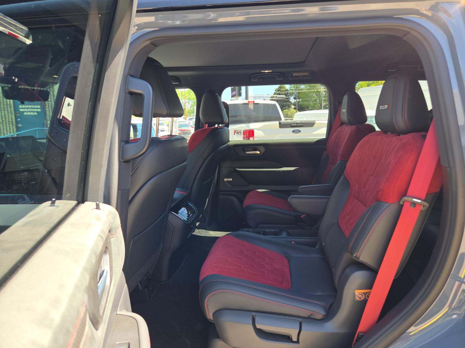 NISSAN ARMADA - 9