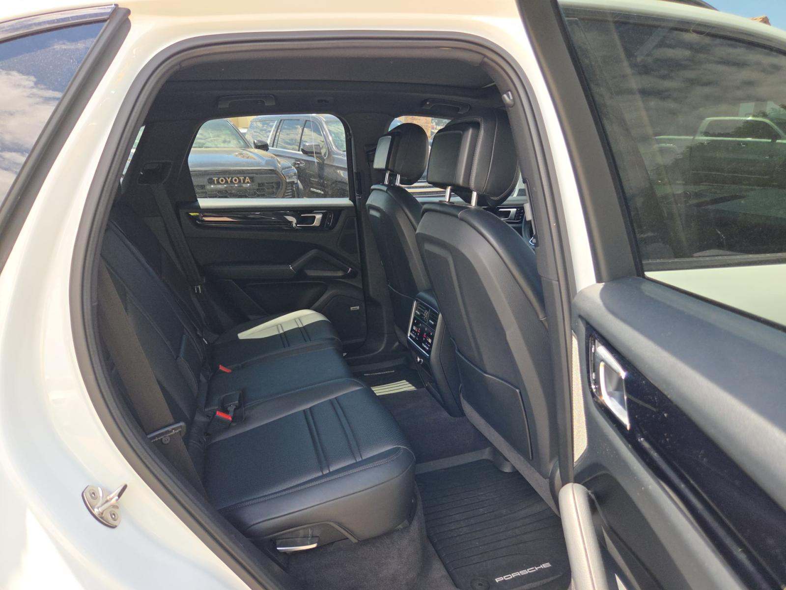2021 Porsche Cayenne Base AWD